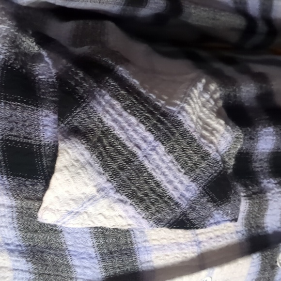 DEX* white black purple plaid crepe like long sleeve button front blouse tunic - Picture 4 of 13